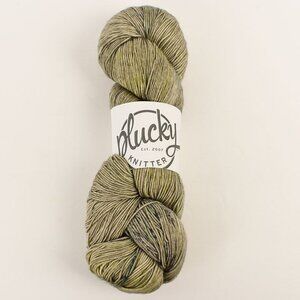 PLUCKY KNITTER Solo Fingering Yarn Merino Mulberry Silk 475 Yards Color Macramé